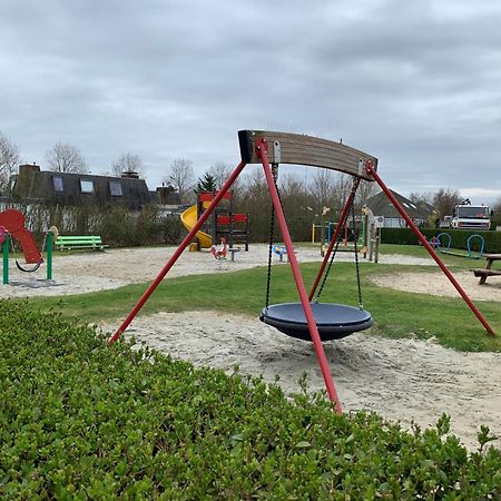 Kustverhuur, Park Schoneveld, Stern 240 ブレスケンス エクステリア 写真